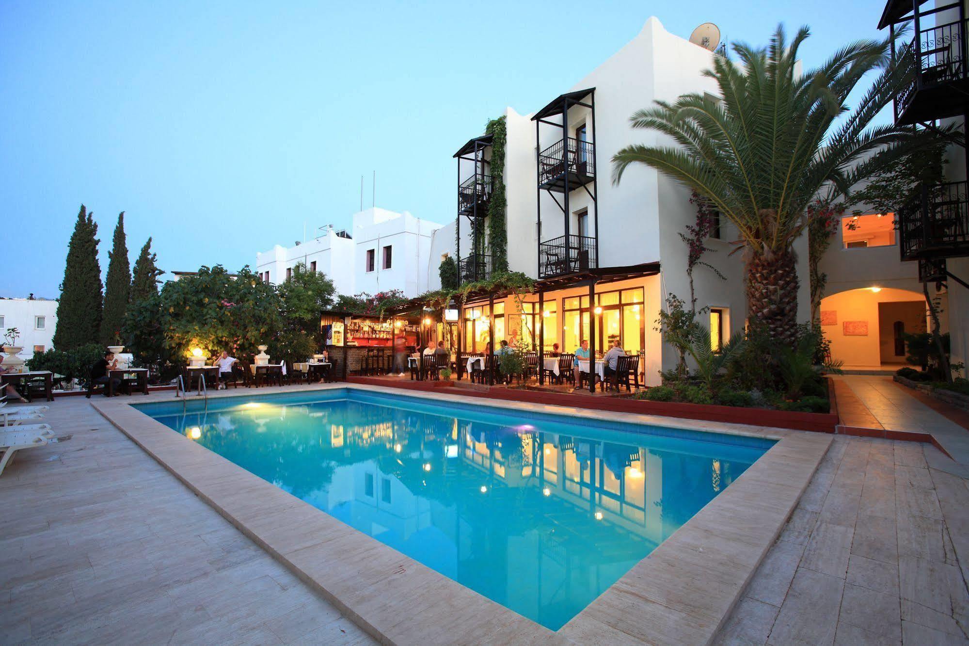 בודרום Paloma Hotel מראה חיצוני תמונה